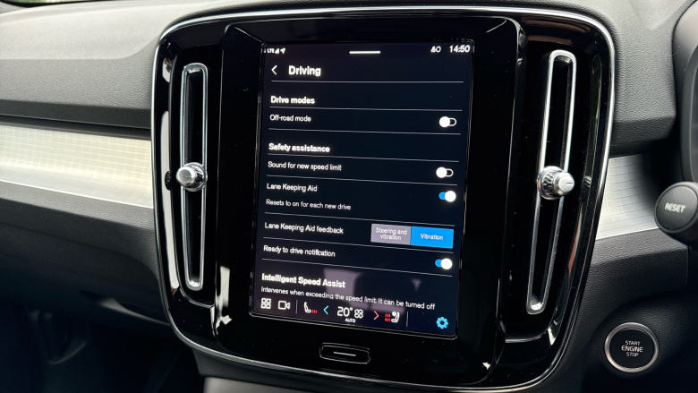 Volvo XC40 2.0 B4P Plus Dark 5dr Auto Petrol Estate